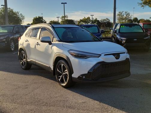 2023 Toyota Corolla Cross Hybrid S