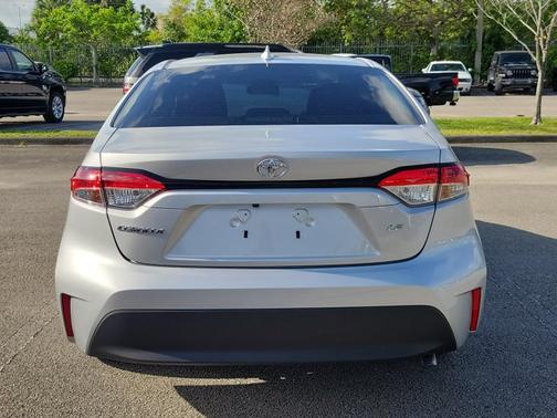 Classic Silver Metallic 2024 Toyota Corolla LE