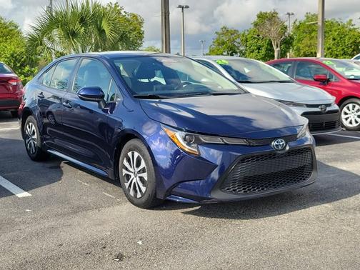 2022 Toyota Corolla Hybrid LE