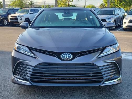 2023 Toyota Camry XLE