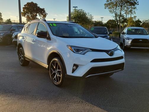 2018 Toyota RAV4 SE