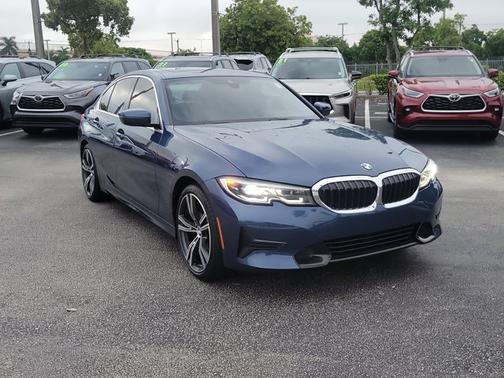 2021 BMW 330 i