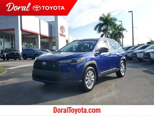 2025 Toyota Corolla Cross LE
