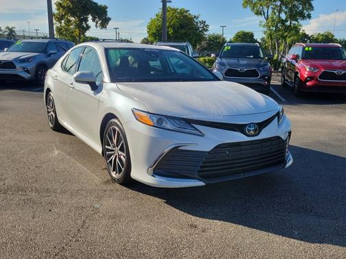 2023 Toyota Camry XLE