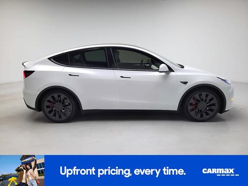 2024 Tesla Model Y Performance