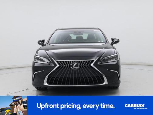 2023 Lexus ES 300h Ultra Luxury