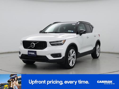 2019 Volvo XC40 T5 R-Design