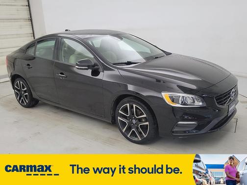 2017 Volvo S60 T5 Dynamic