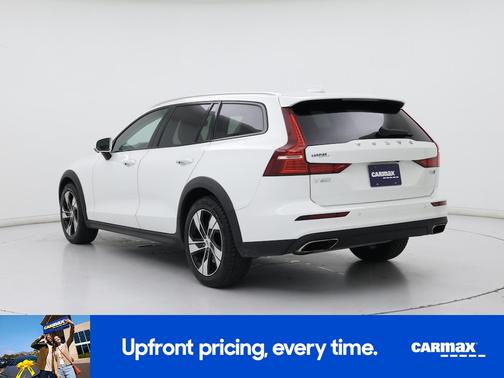 2020 Volvo V60 Cross Country T5