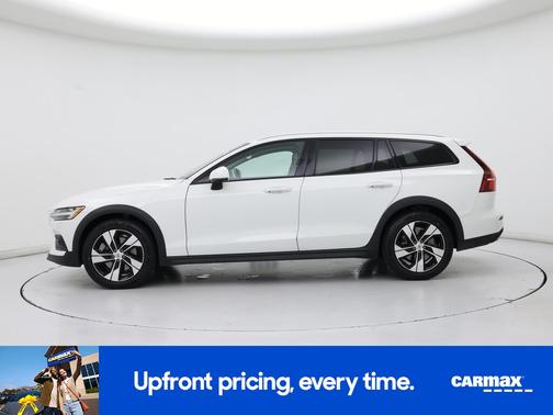 2020 Volvo V60 Cross Country T5