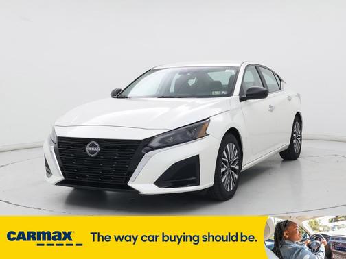 2024 Nissan Altima SV