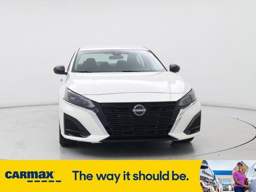 2024 Nissan Altima SV
