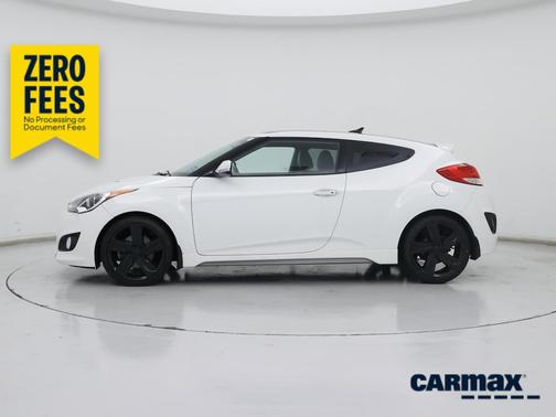 White 2015 Hyundai Veloster Turbo