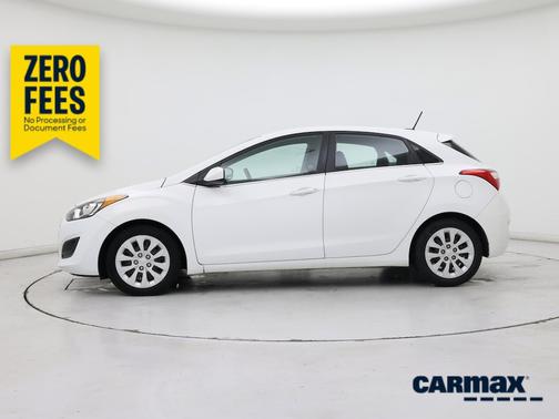 White 2016 Hyundai ELANTRA GT