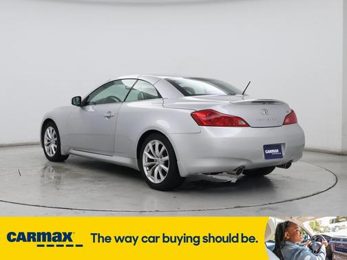 2013 INFINITI G37