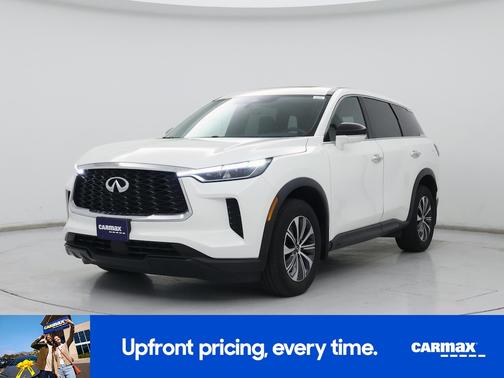 White 2023 INFINITI QX60 Pure
