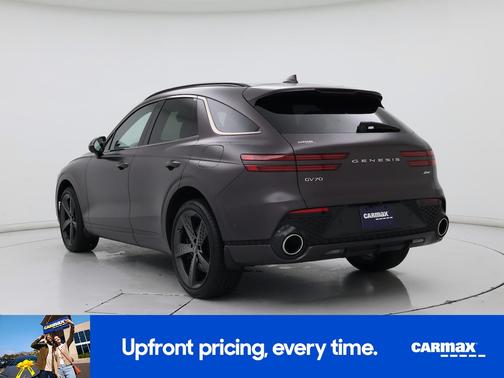 2023 Genesis GV70 