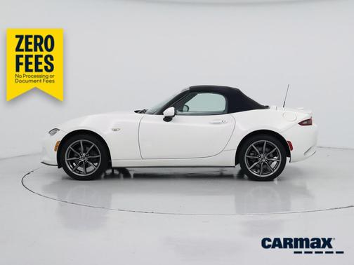 White 2017 Mazda MX-5 Miata Grand Touring