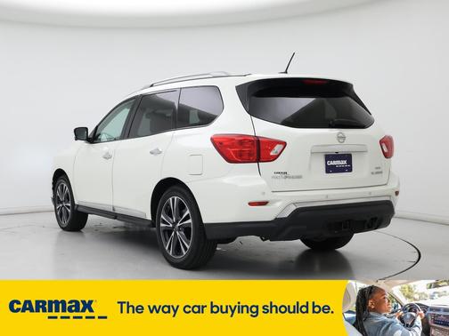 2017 Nissan Pathfinder Platinum
