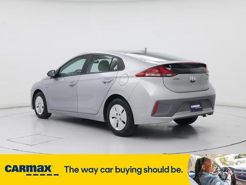 2020 Hyundai IONIQ Hybrid Blue
