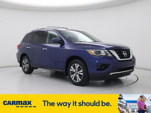 2020 Nissan Pathfinder S