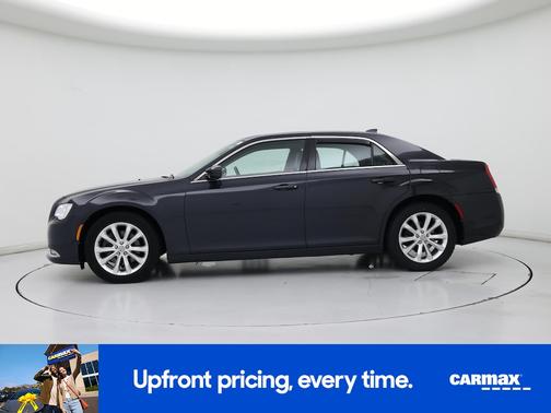 2016 Chrysler 300 Limited