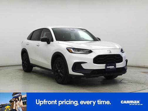 White 2023 Honda HR-V Sport