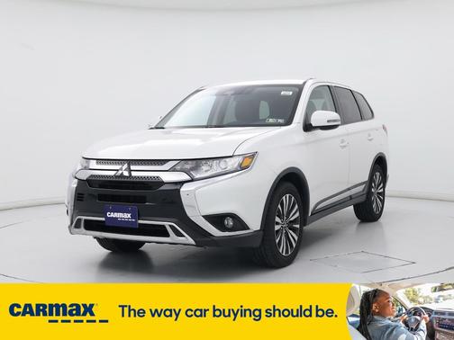 2020 Mitsubishi Outlander SE