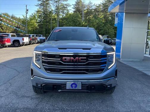 Sterling Metallic 2025 GMC Sierra 1500 SLT