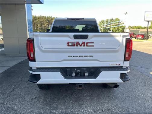 Summit White 2022 GMC Sierra 3500 AT4