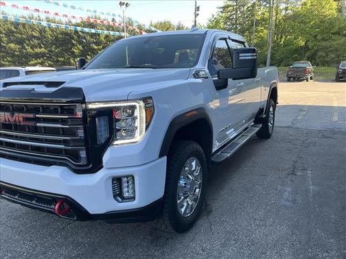 Summit White 2022 GMC Sierra 3500 AT4