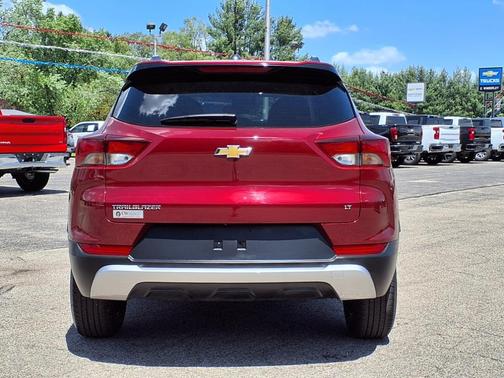 Crimson Metallic 2023 Chevrolet Trailblazer LT