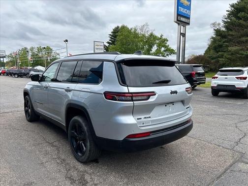 Silver Zynith 2023 Jeep Grand Cherokee L Limited