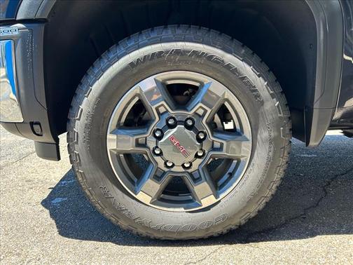 Titanium Rush Metallic 2026 GMC Sierra 2500 SLT