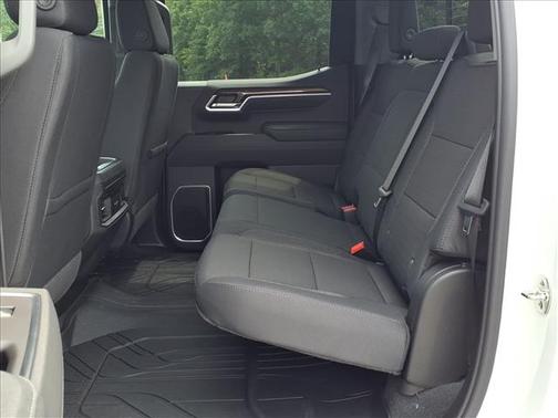 Summit White 2026 Chevrolet Silverado 1500 RST