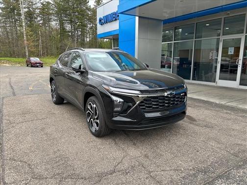 Mosaic Black Metallic 2026 Chevrolet Trax FWD 2RS