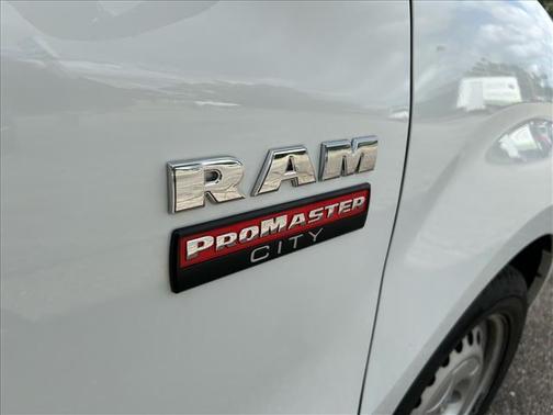 Bright White 2022 RAM ProMaster City Tradesman