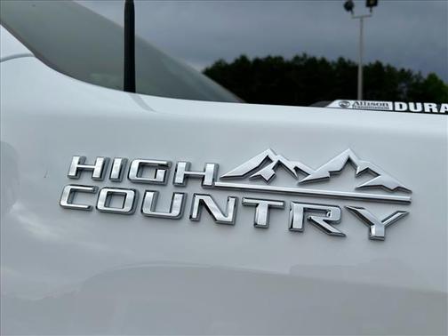 Summit White 2026 Chevrolet Silverado 3500 High Country