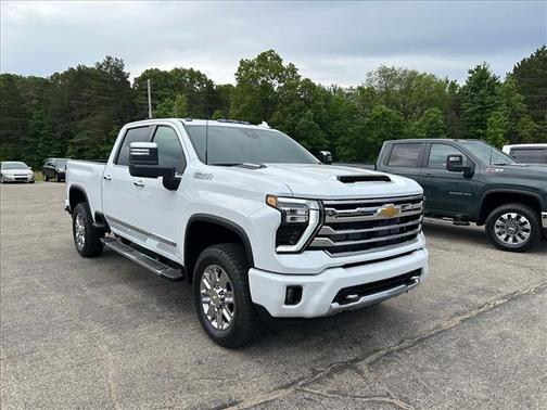 Summit White 2026 Chevrolet Silverado 3500 High Country