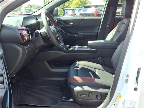 Polar White Tricoat 2027 Chevrolet Equinox RS AWD