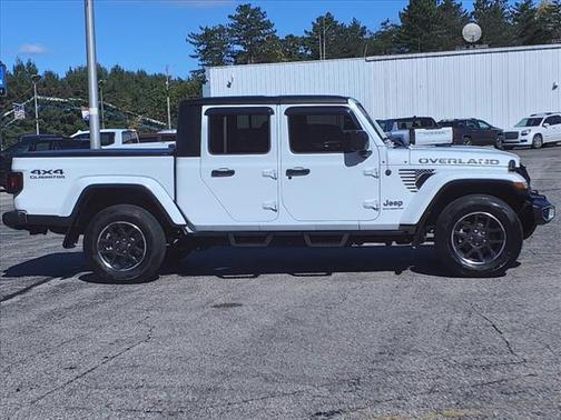 2023 Jeep Gladiator Overland