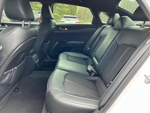 Glacial White Pearl 2024 Kia K5 GT-Line