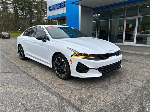 Glacial White Pearl 2024 Kia K5 GT-Line