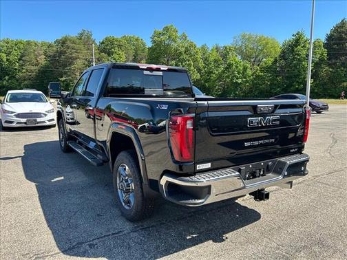 Onyx Black 2026 GMC Sierra 2500 SLT