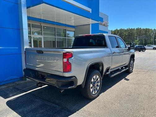 Sterling Gray Metallic 2026 Chevrolet Silverado 2500 Custom