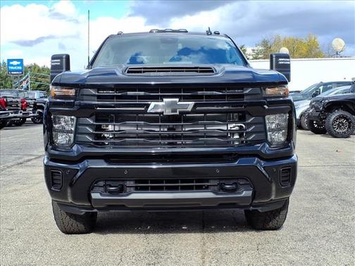 2026 Chevrolet Silverado 2500 Custom