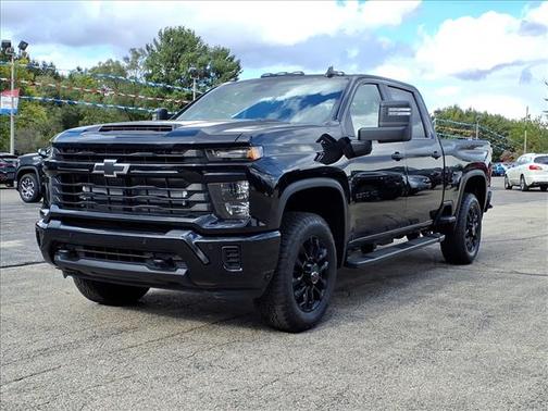 2026 Chevrolet Silverado 2500 Custom