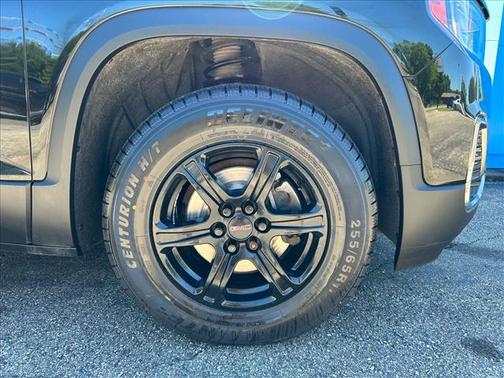 Black 2020 GMC Acadia AT4