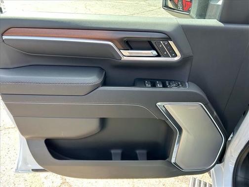 Summit White 2026 GMC Sierra 3500 Denali