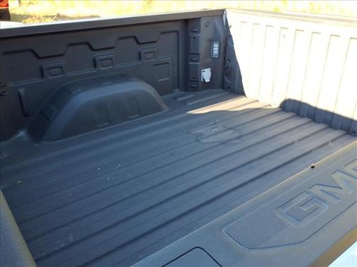 Summit White 2024 GMC Sierra 1500 Elevation